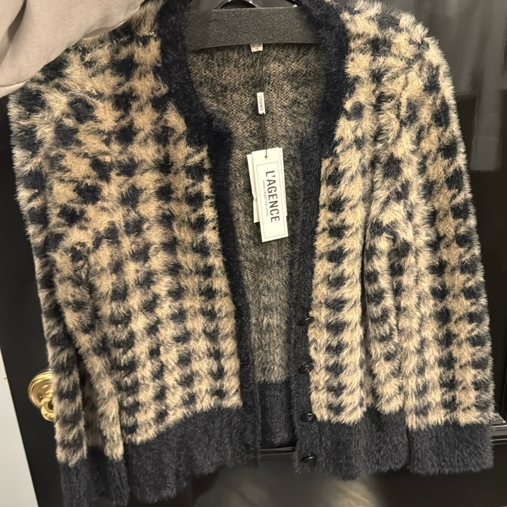 Never worn sweater